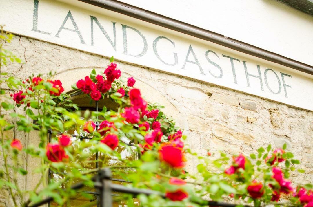 Landgasthof Am Koenigsweg Ohmden Esterno foto